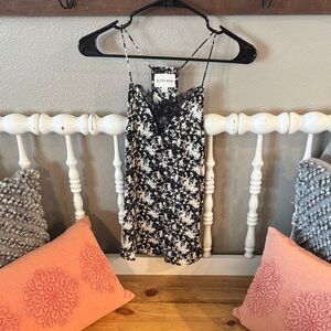 Olive & Oak Black and White Floral Lace-Trim Slip Top